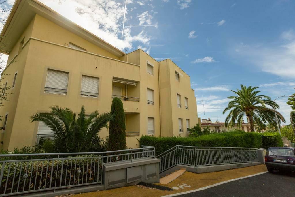 Villa Soraya , Quiet Location With Big Garden Near Beach And Old Town Of Nice Exterior foto